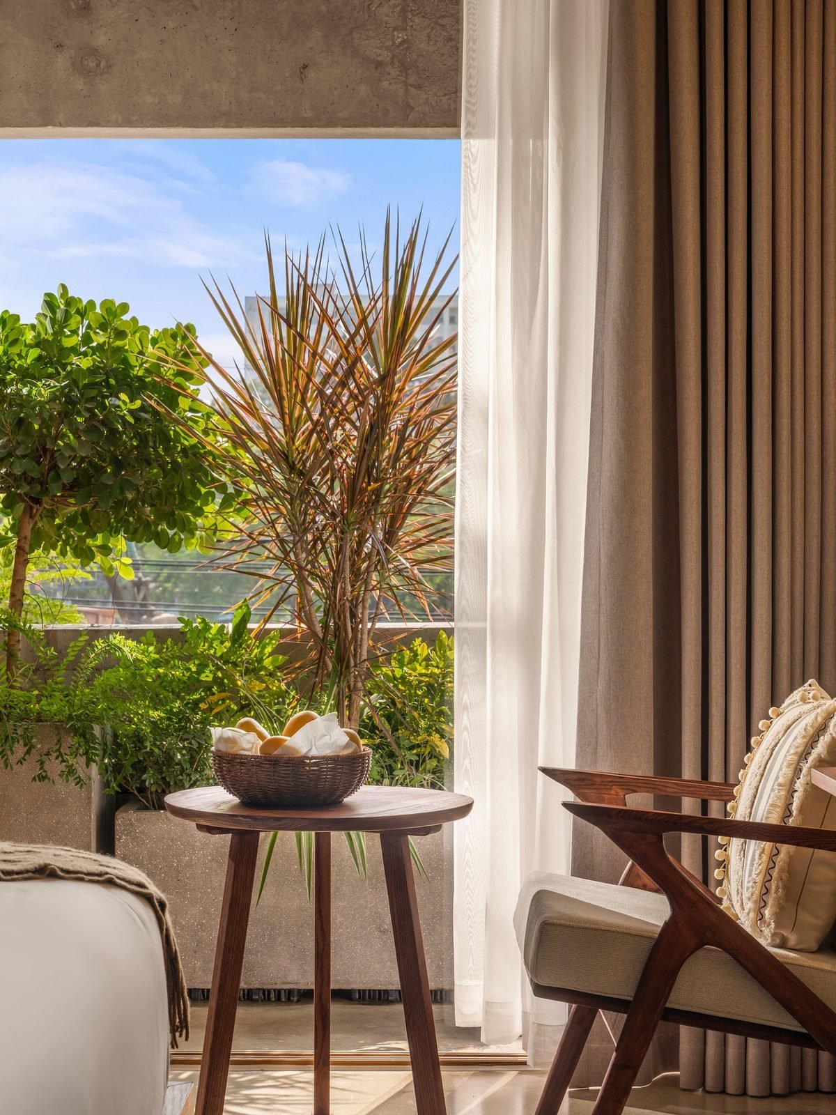 Deluxe King Room with Balcony — balcony view